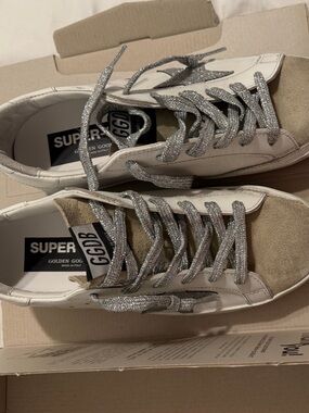 Golden Goose White Beige Silver Super-Star Box Label